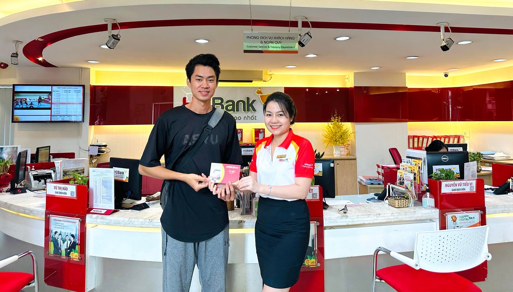 Còn hơn 7.000 giải hoàn tiền đến 5 triệu đồng của HDBank đang chờ chủ nhân