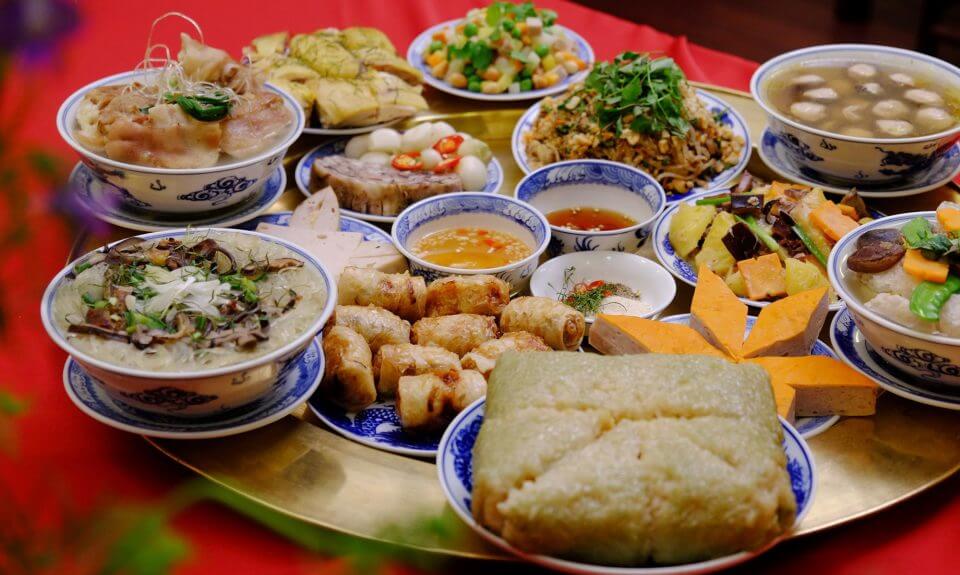 Mâm cỗ cúng giao thừa ngày Tết