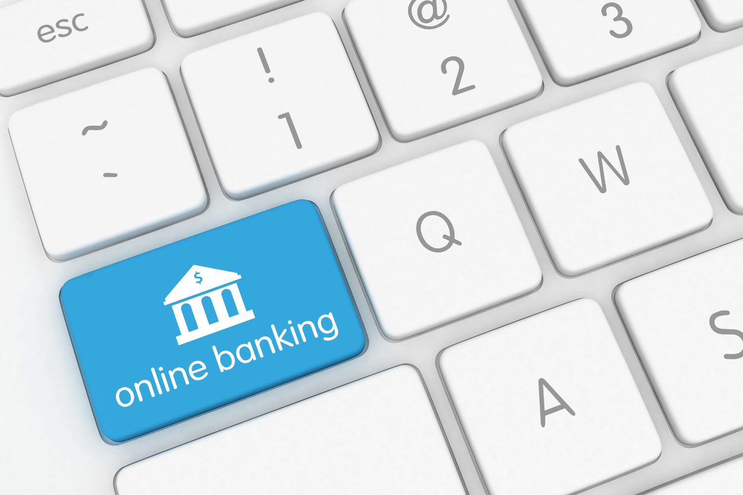 Có nên sử dụng dịch vụ ebanking của ngân hàng không?
